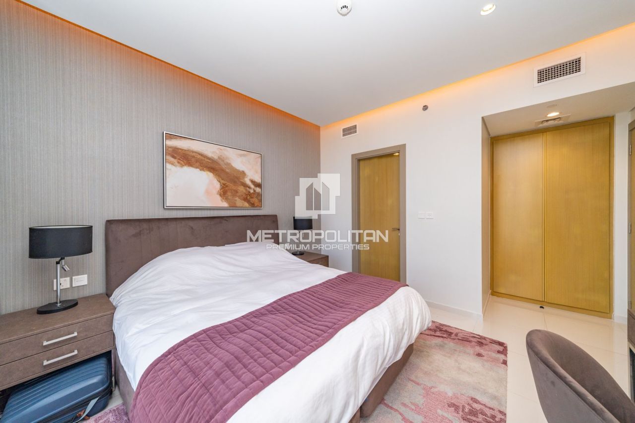 Apartment in Dubai, UAE, 63 m² - picture 12