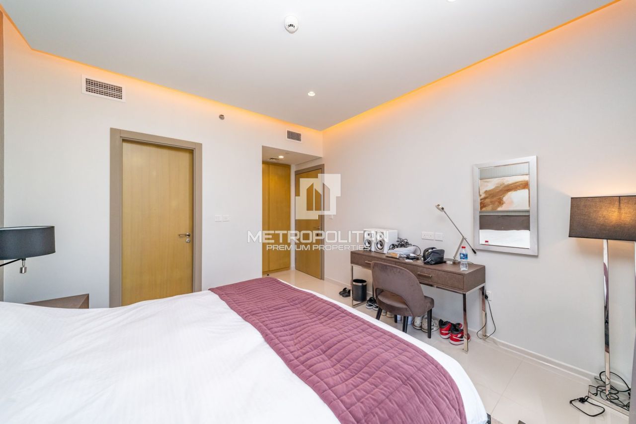 Apartment in Dubai, UAE, 63 m² - picture 13