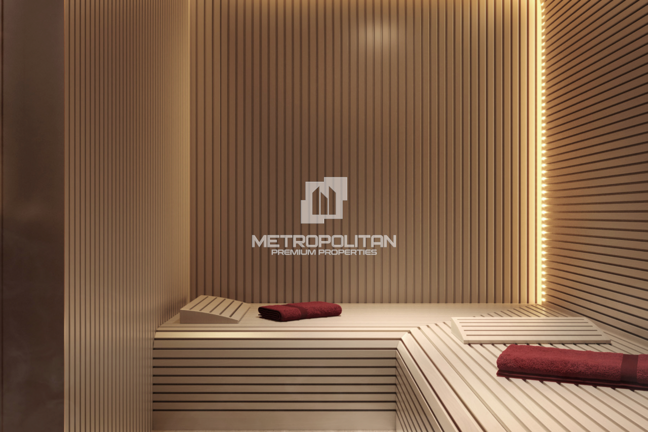 Apartment in Dubai, UAE, 90 m² - picture 13