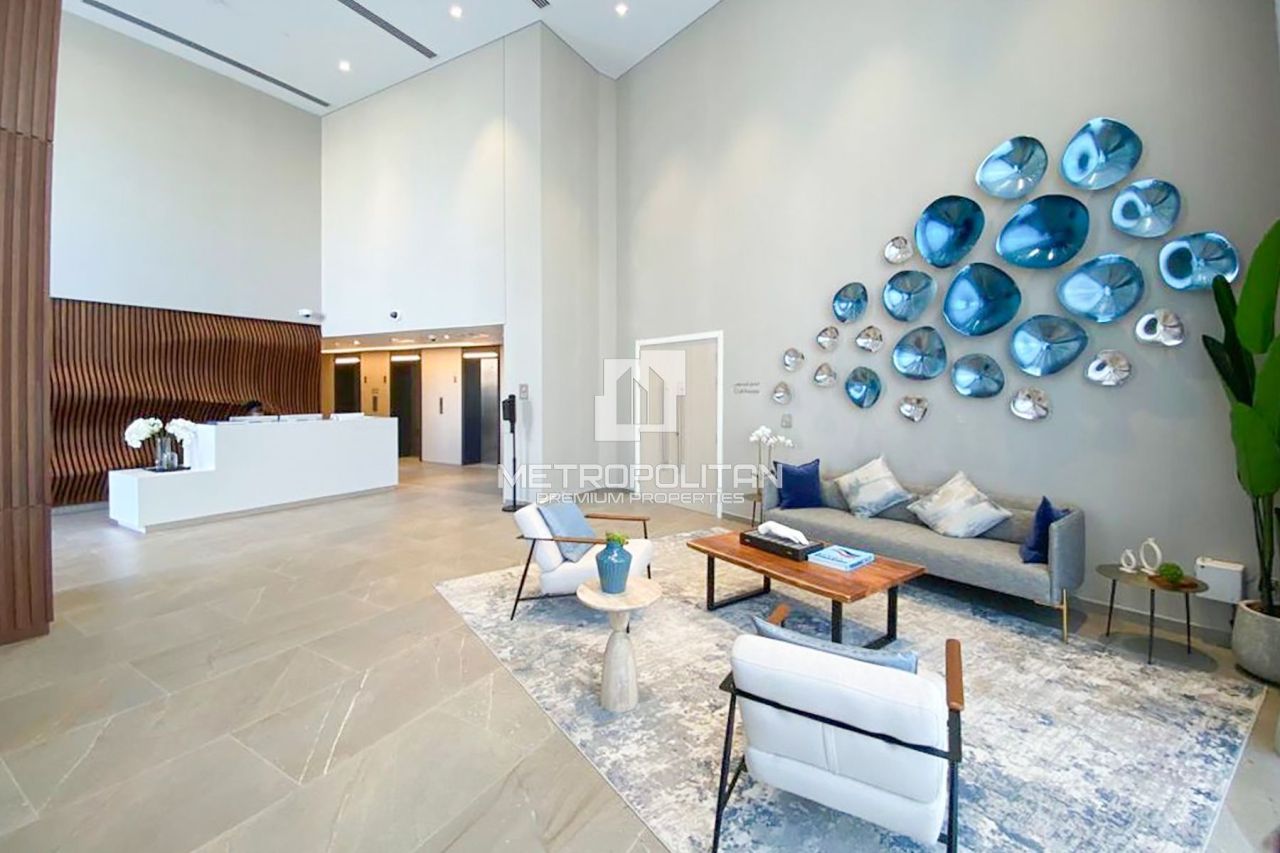 Apartment in Dubai, UAE, 77 m² - picture 14