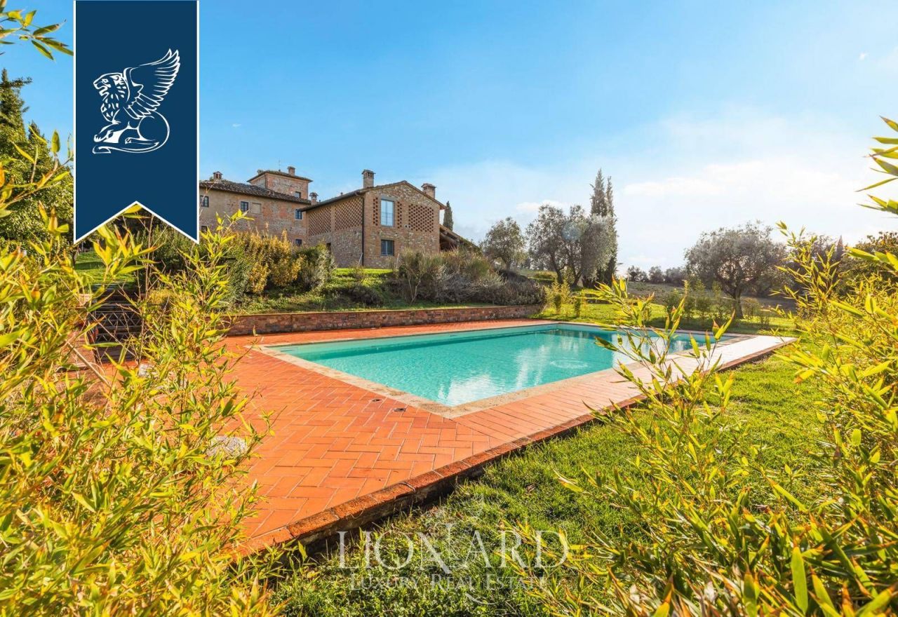 Villa in Certaldo, Italien, 4 000 m² - Foto 16