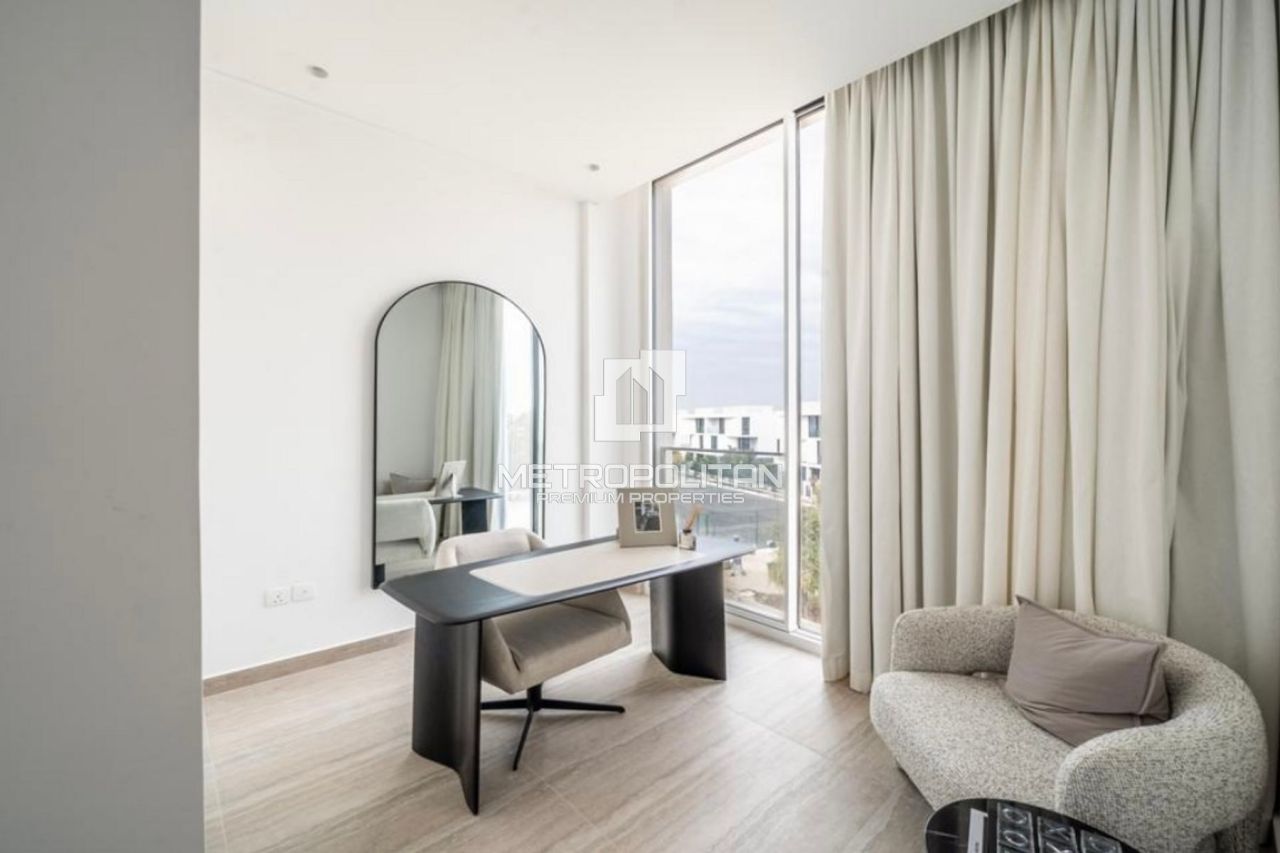 Villa in Dubai, UAE, 180 m² - picture 17