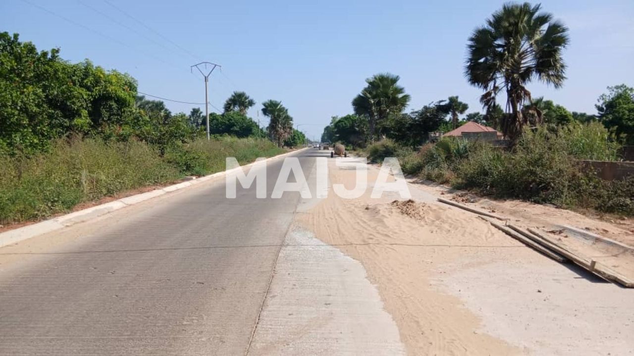 Land Gunjur, Gambia, 2 500 m² - picture 9