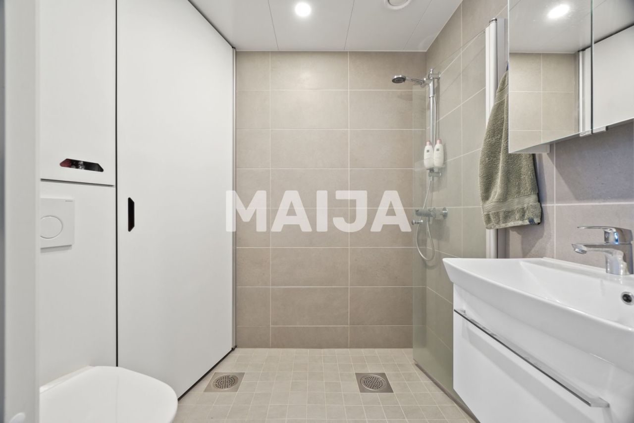 Apartment in Riihimaki, Finland, 39 m² - picture 11