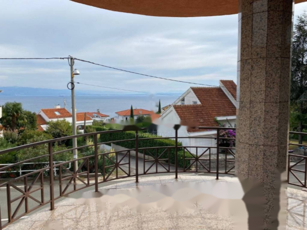 Casa a Opatija, Croazia, 460 m² - foto 1