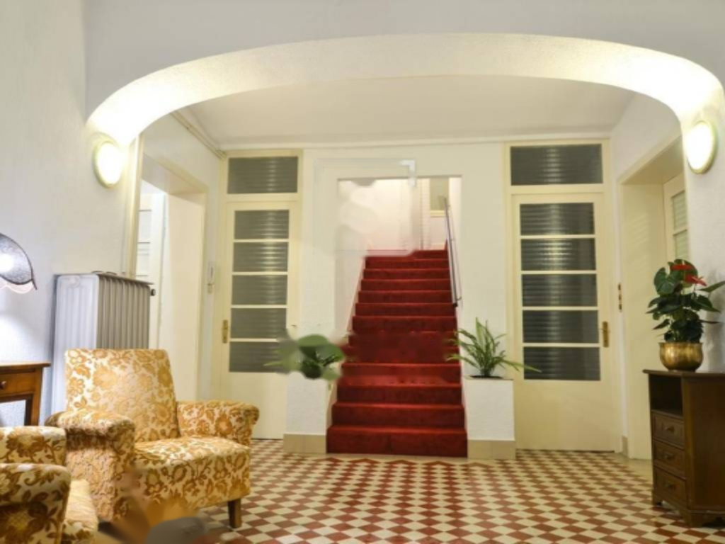 Flat in Opatija, Croatia, 205 m² - picture 1