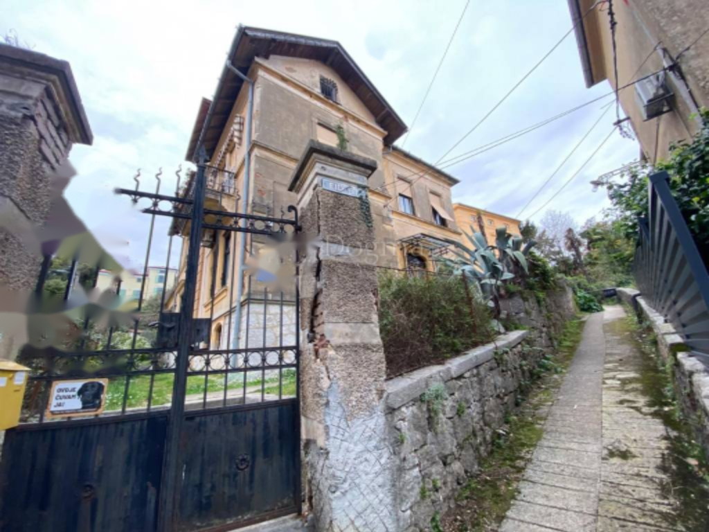 Flat in Opatija, Croatia, 198 m² - picture 1