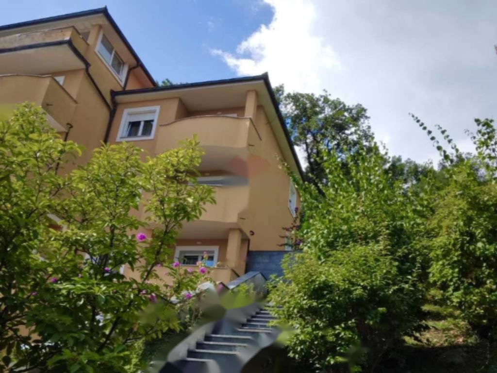 Haus in Opatija, Kroatien, 1 099 m² - Foto 1
