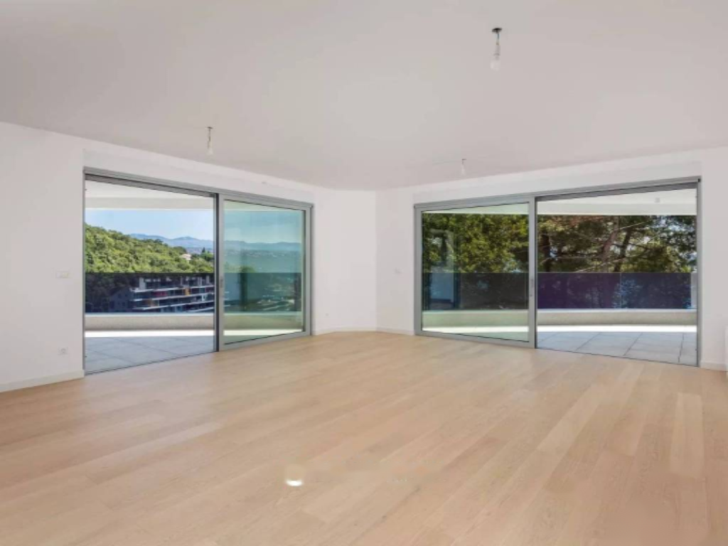 Flat in Opatija, Croatia, 94 m² - picture 1