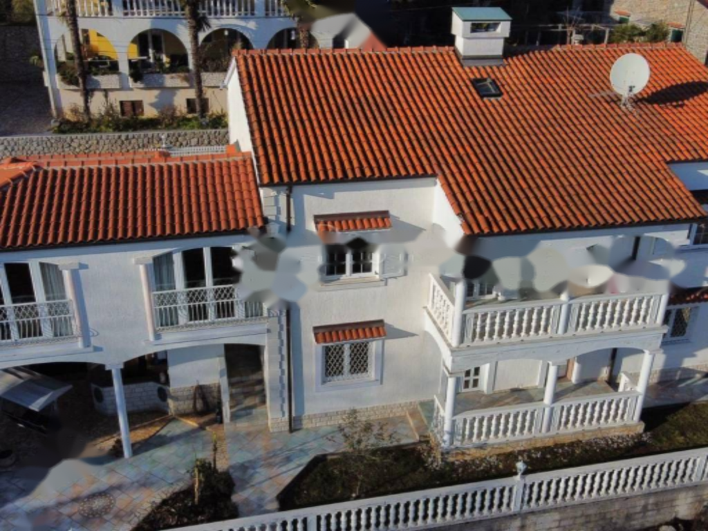 Haus in Opatija, Kroatien, 430 m² - Foto 1