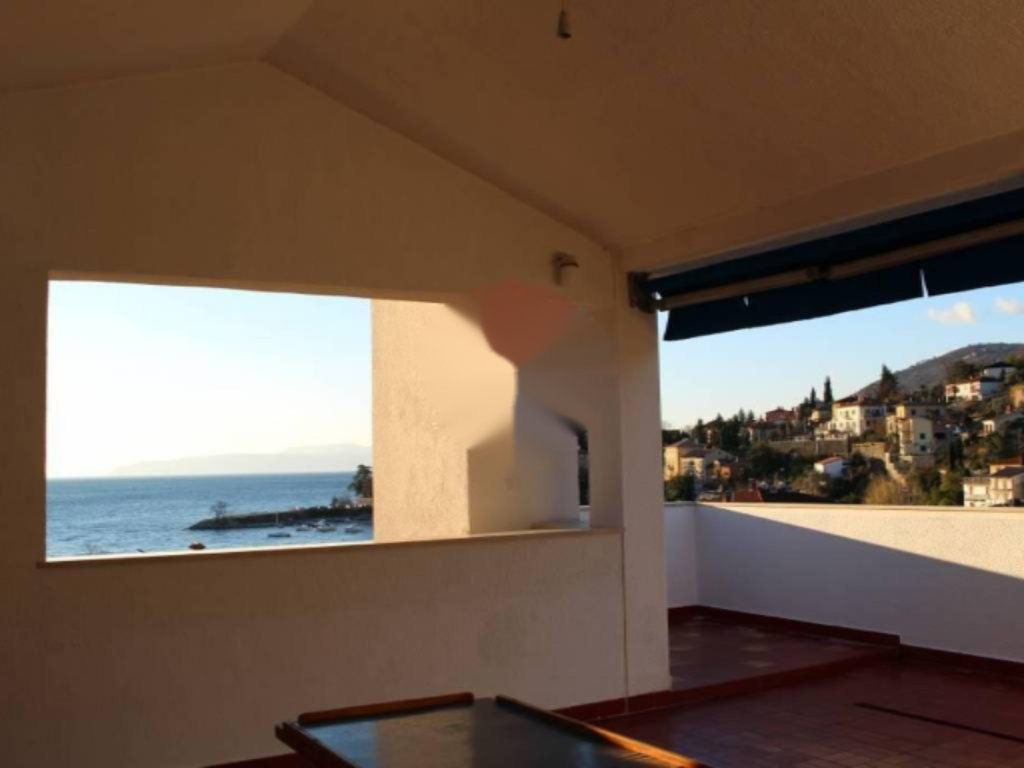 Haus in Opatija, Kroatien, 483 m² - Foto 1