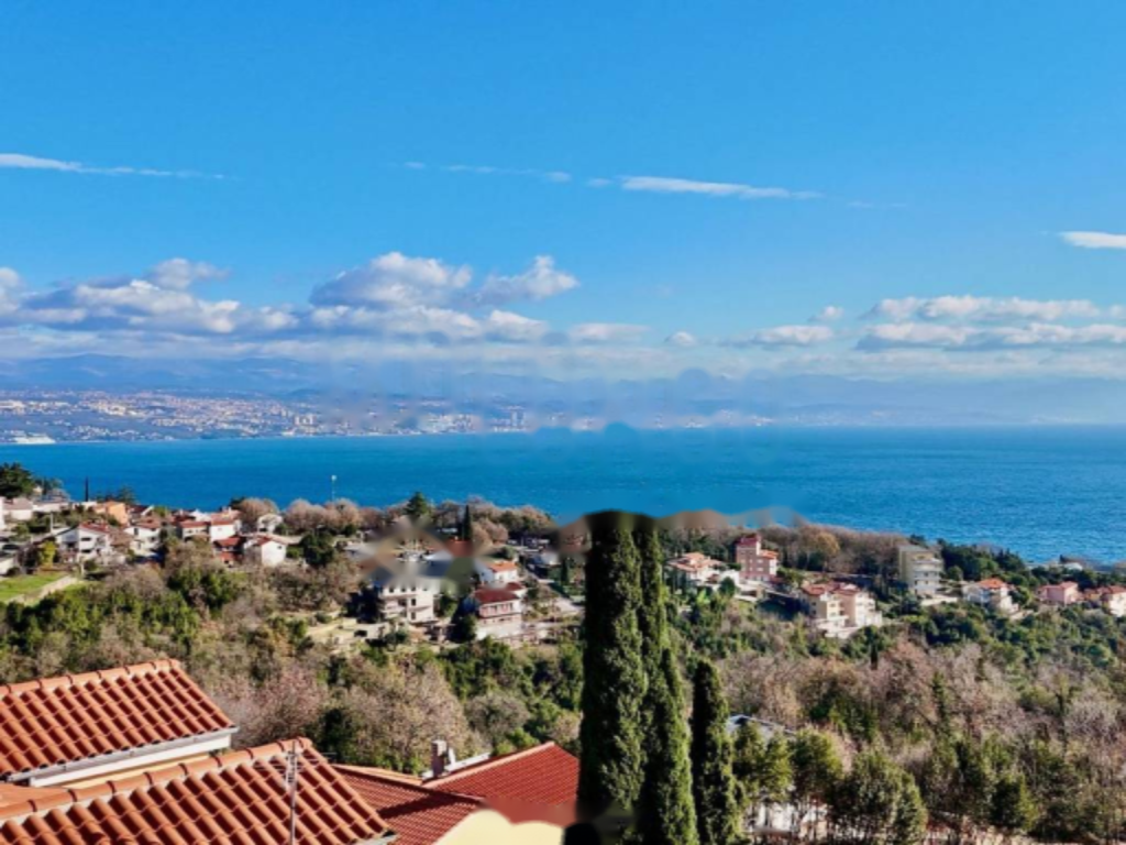 Piso en Opatija, Croacia, 85 m² - imagen 1