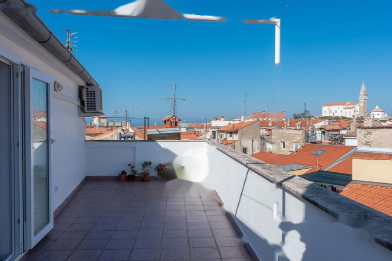 Appartamento a Pirano, Slovenia, 129 m² - foto 1