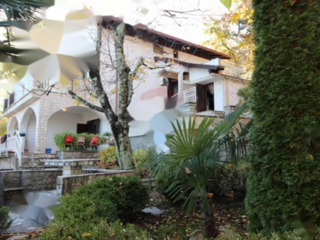 Maison à Opatija, Croatie, 120 m² - image 1