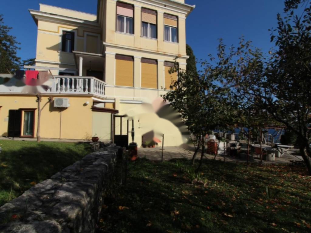 Piso en Opatija, Croacia, 102 m² - imagen 1