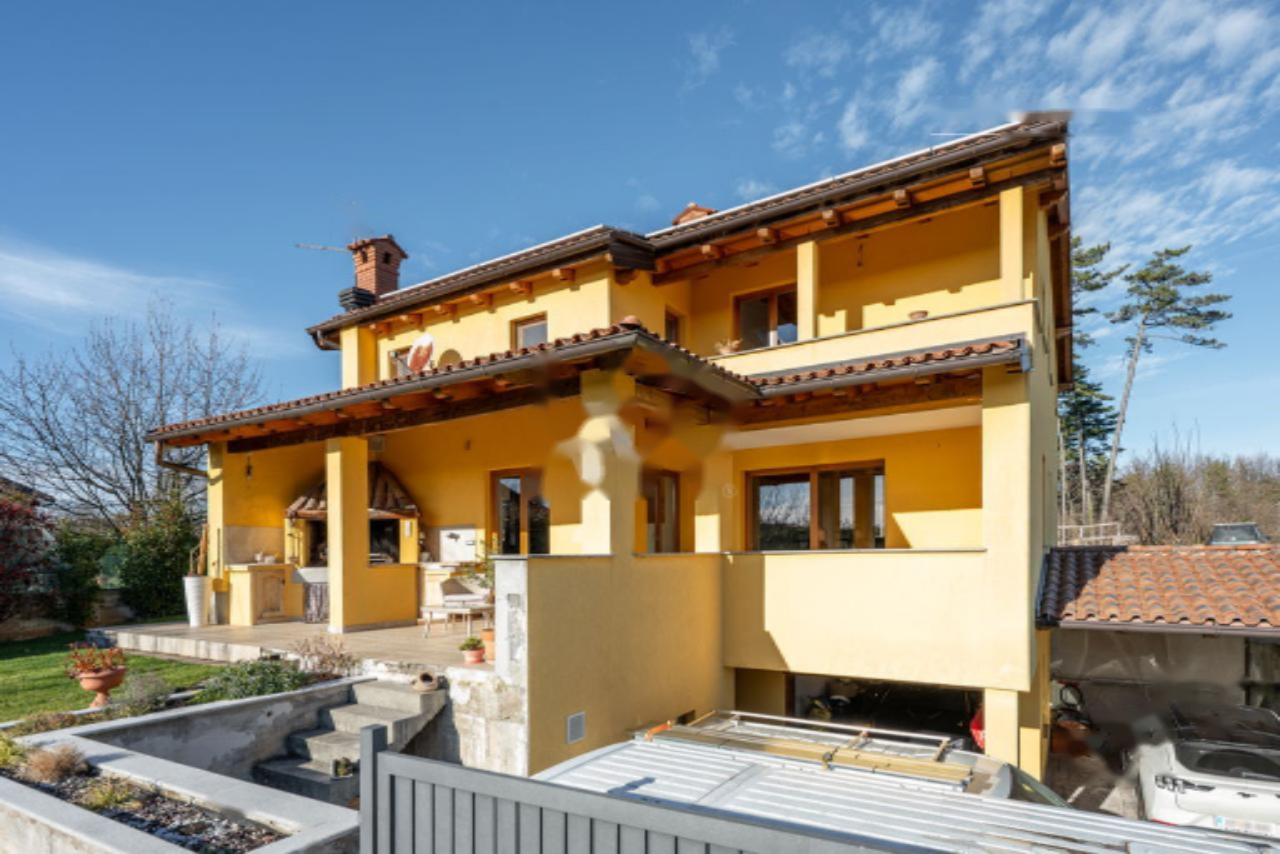 House in Videm, Slovenia, 317 m² - picture 1