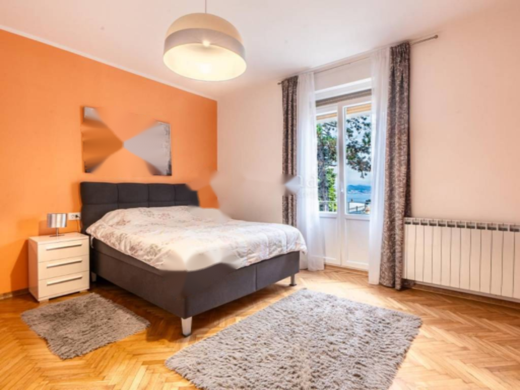 Flat in Opatija, Croatia, 145 m² - picture 1