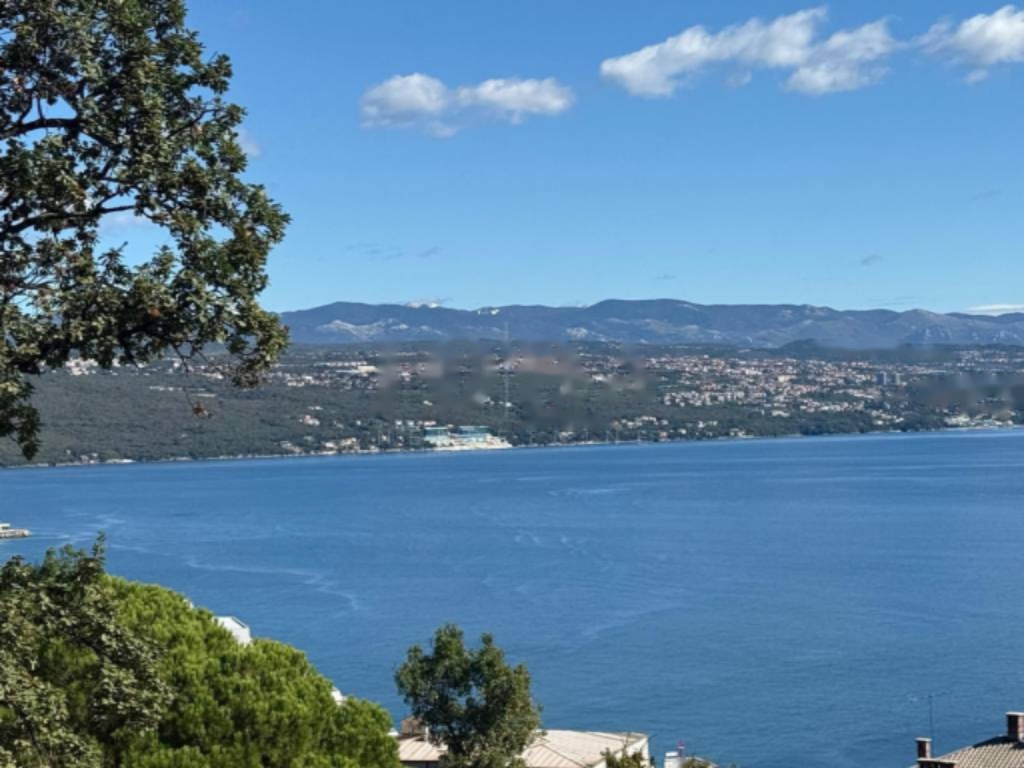 Piso en Opatija, Croacia, 110 m² - imagen 1