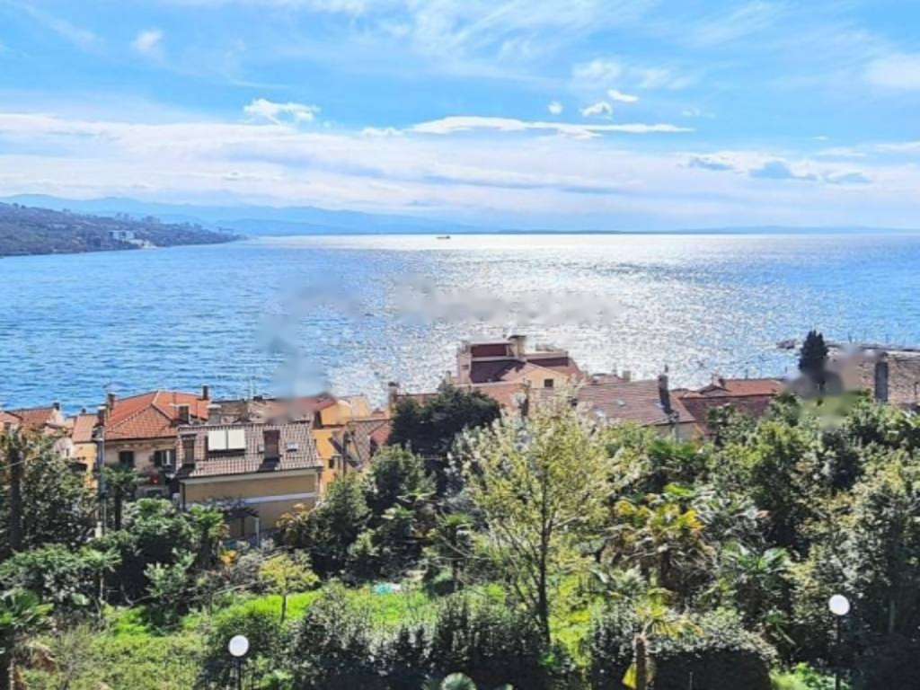 Flat in Opatija, Croatia, 80 m² - picture 1