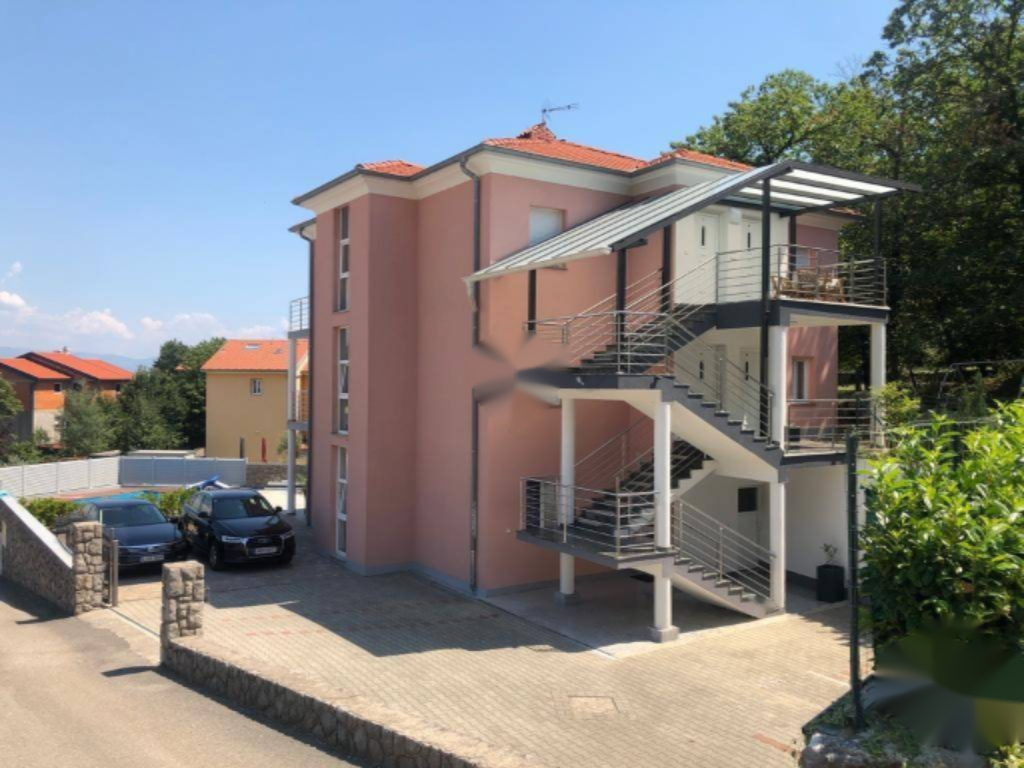 Maison à Opatija, Croatie, 300 m² - image 1
