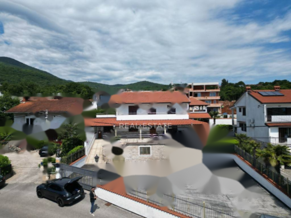 Maison à Opatija, Croatie, 542 m² - image 1