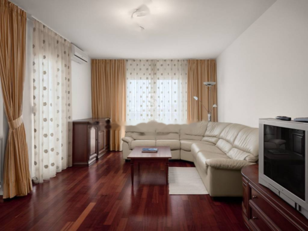 Piso en Opatija, Croacia, 94 m² - imagen 1