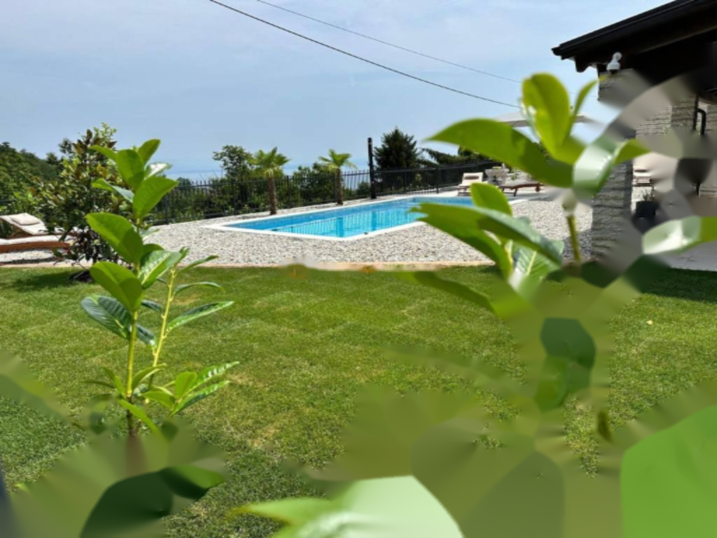 House in Opatija, Croatia, 870 m² - picture 1