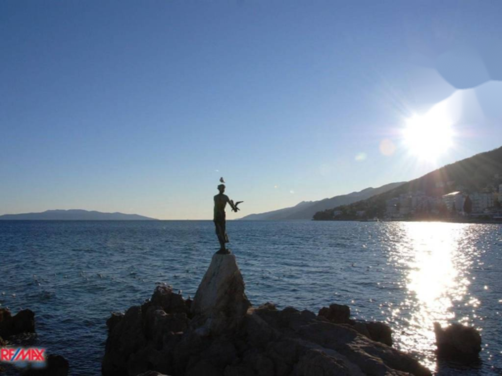 Piso en Opatija, Croacia, 89 m² - imagen 1