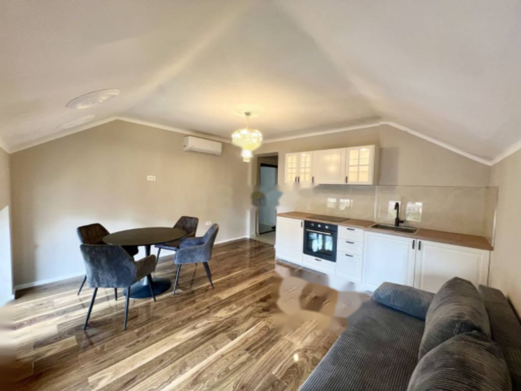 Flat in Opatija, Croatia, 89 m² - picture 2