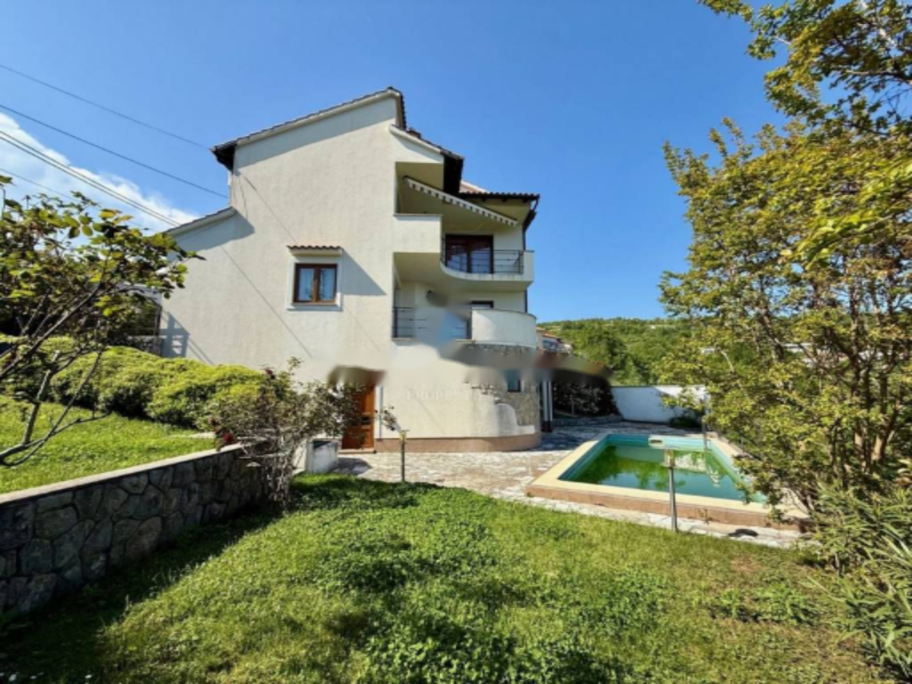 Maison à Opatija, Croatie, 280 m² - image 2
