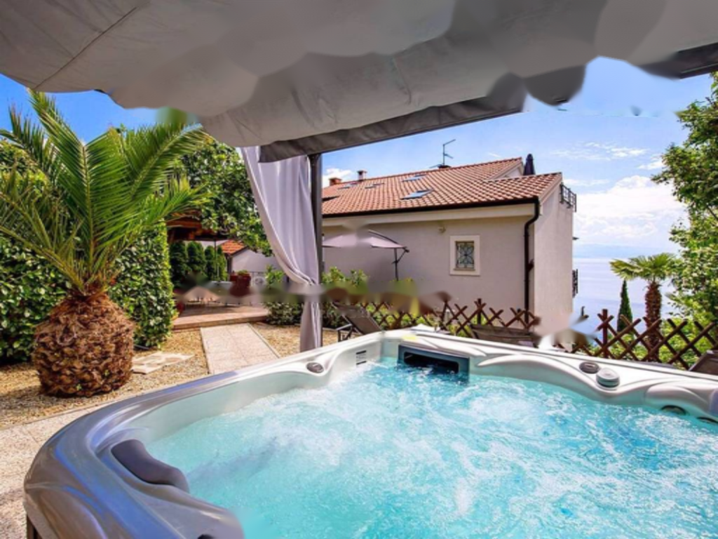 Maison à Opatija, Croatie, 481 m² - image 2