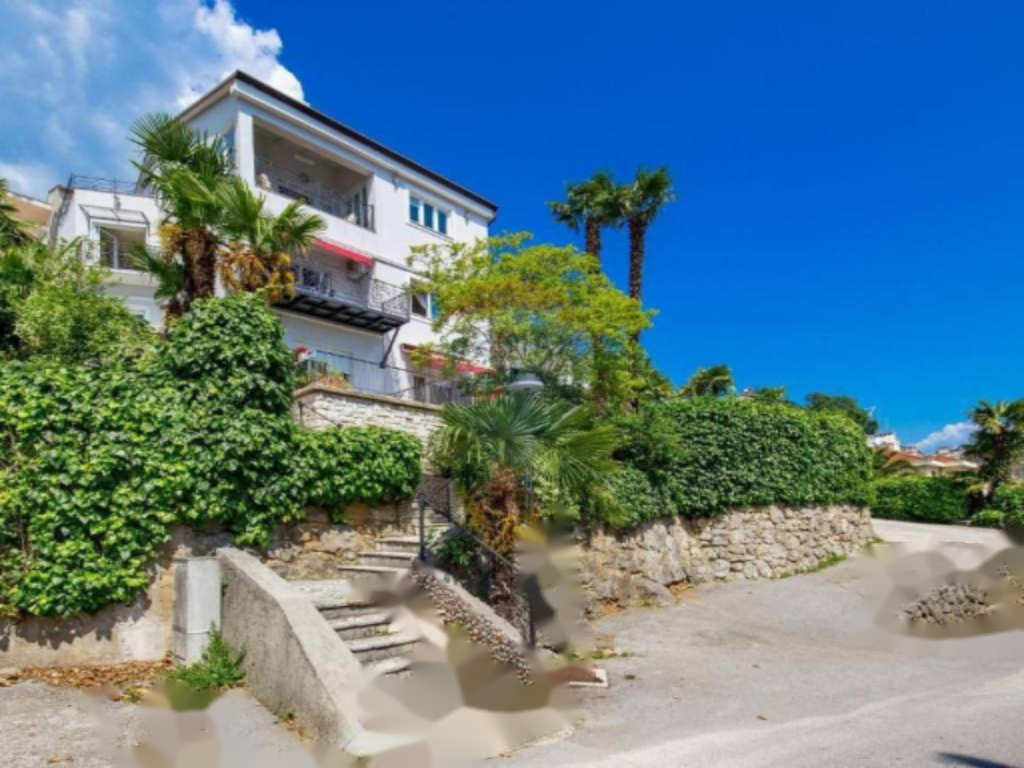 Maison à Opatija, Croatie, 482 m² - image 2