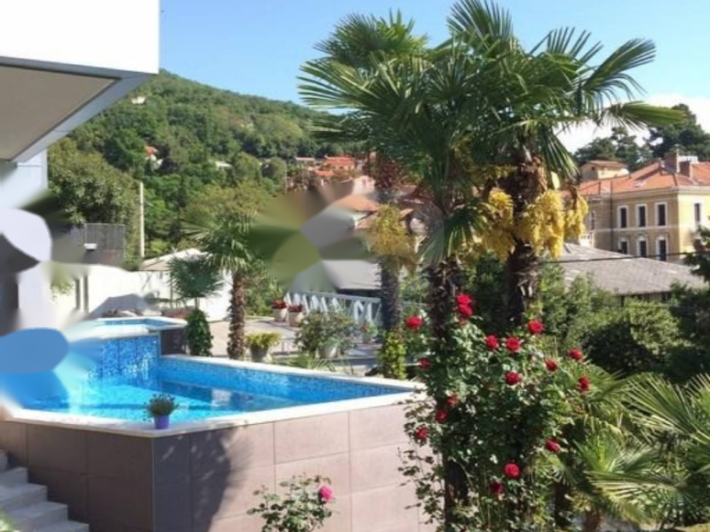 Maison à Opatija, Croatie, 758 m² - image 2