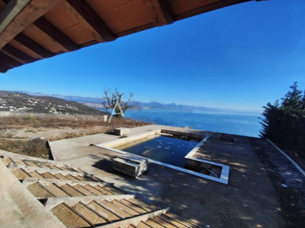 Casa en Opatija, Croacia, 272 m² - imagen 2