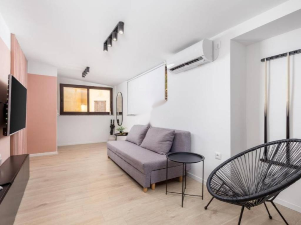 Flat in Opatija, Croatia, 83 m² - picture 2