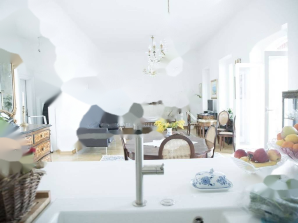 Piso en Opatija, Croacia, 220 m² - imagen 2