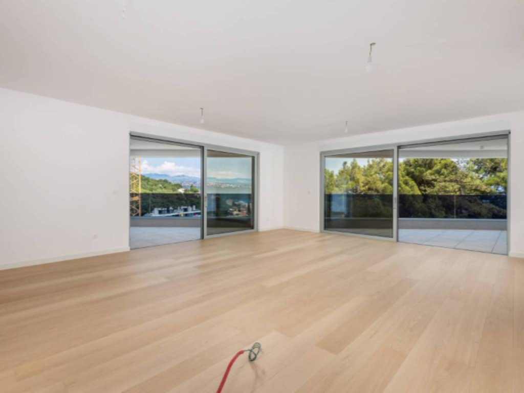 Piso en Opatija, Croacia, 261 m² - imagen 2