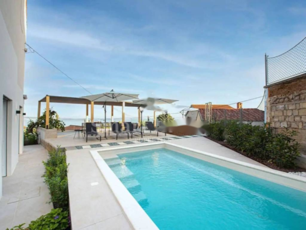 Appartement à Opatija, Croatie, 102 m² - image 2