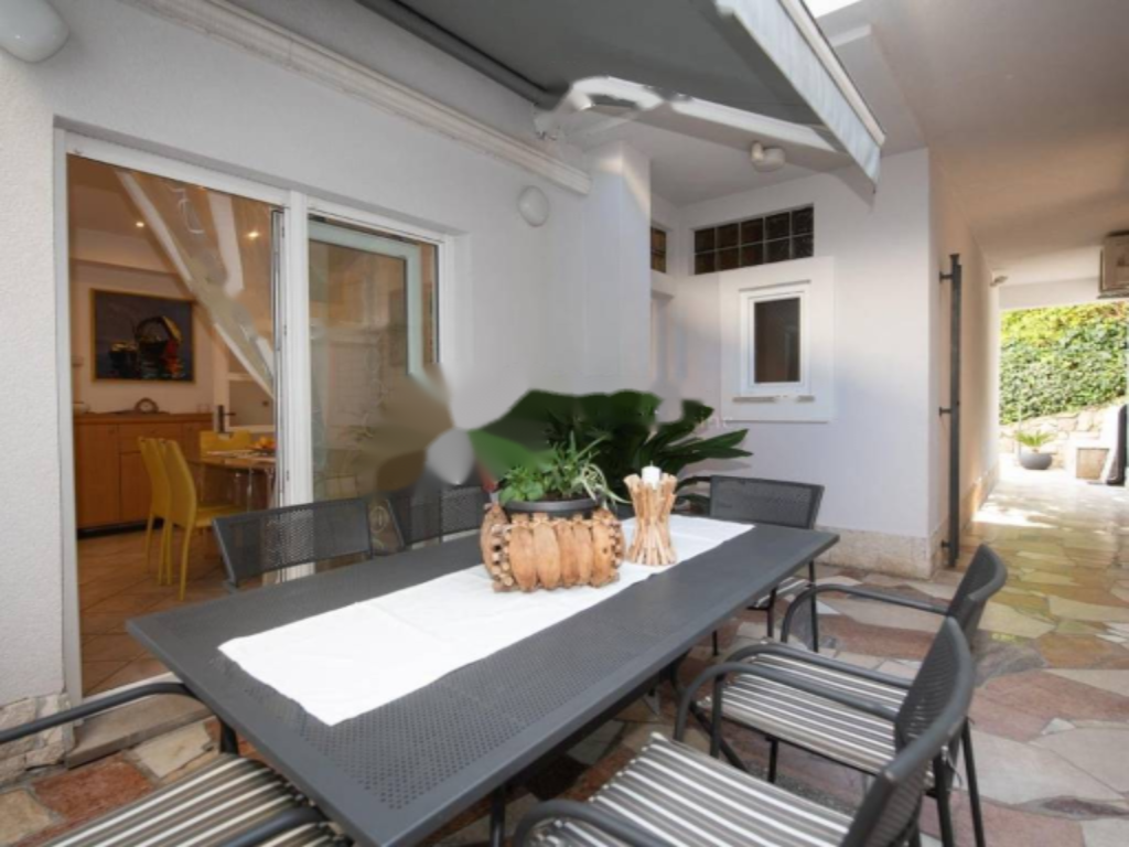 Flat in Opatija, Croatia, 162 m² - picture 3