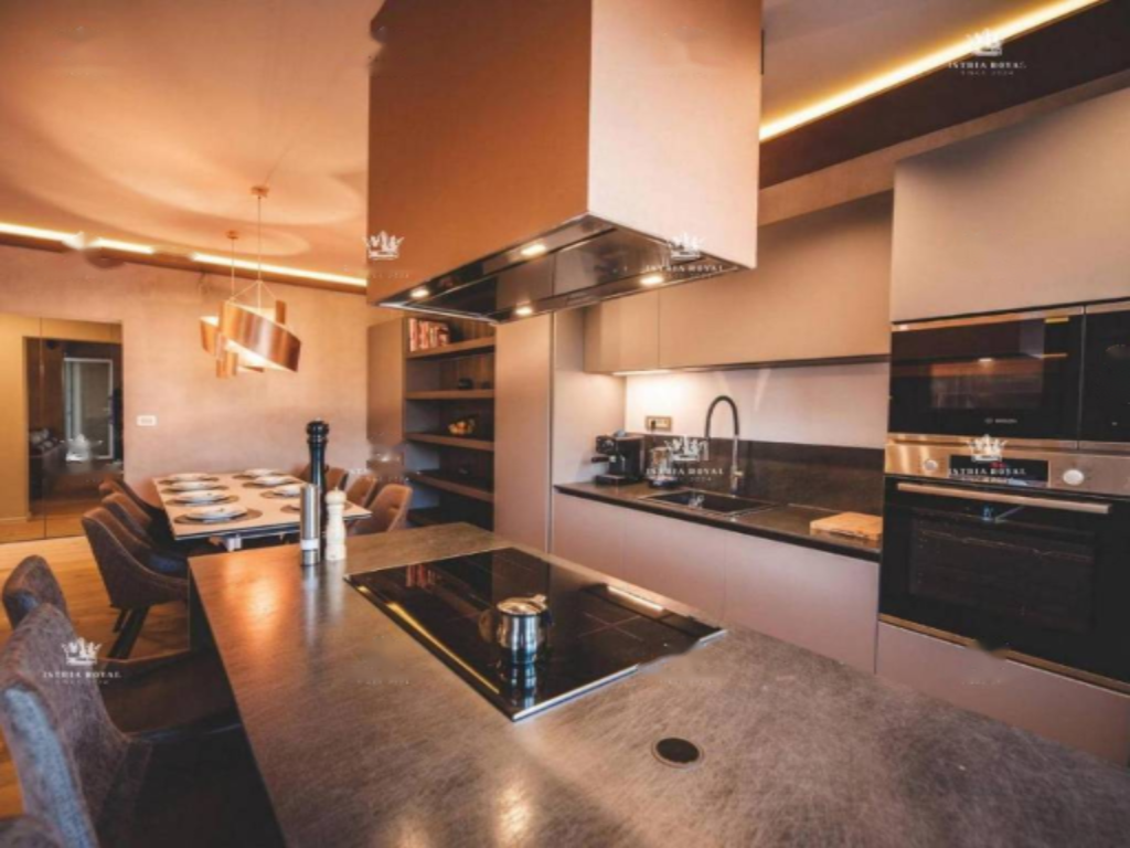 House in Opatija, Croatia, 208 m² - picture 3