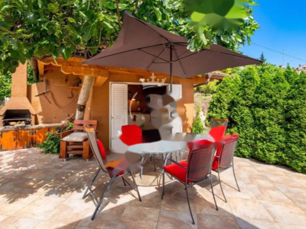 Flat in Opatija, Croatia, 220 m² - picture 4