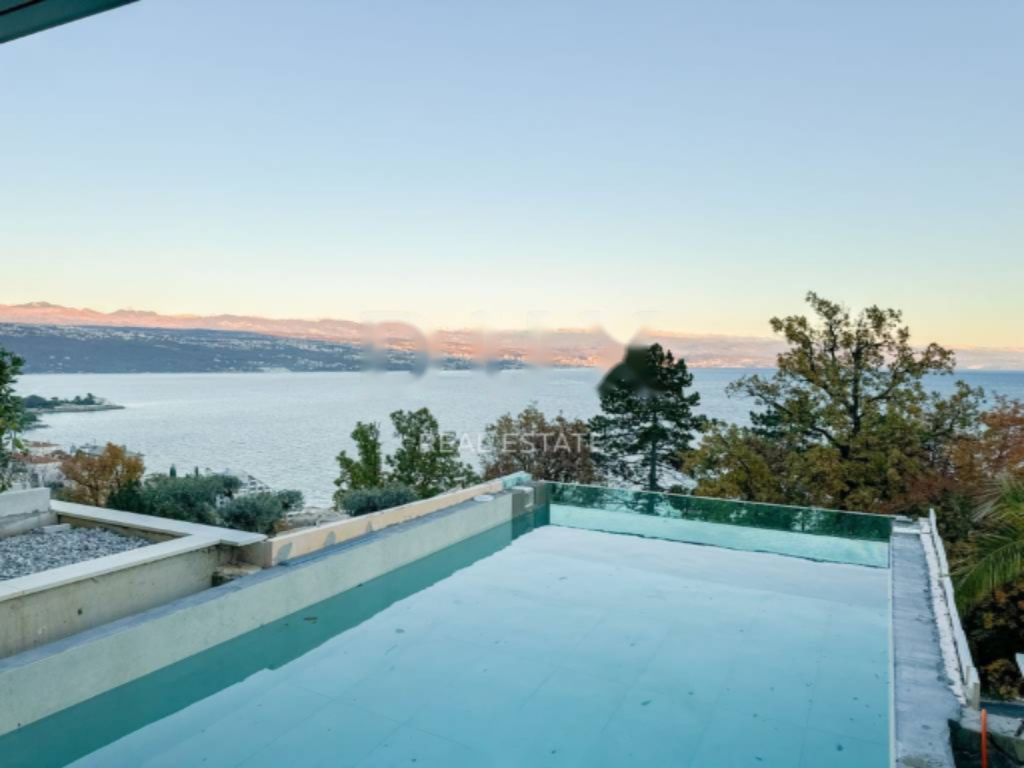 Flat in Opatija, Croatia, 238 m² - picture 4