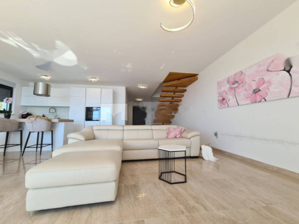 House in Opatija, Croatia, 250 m² - picture 4