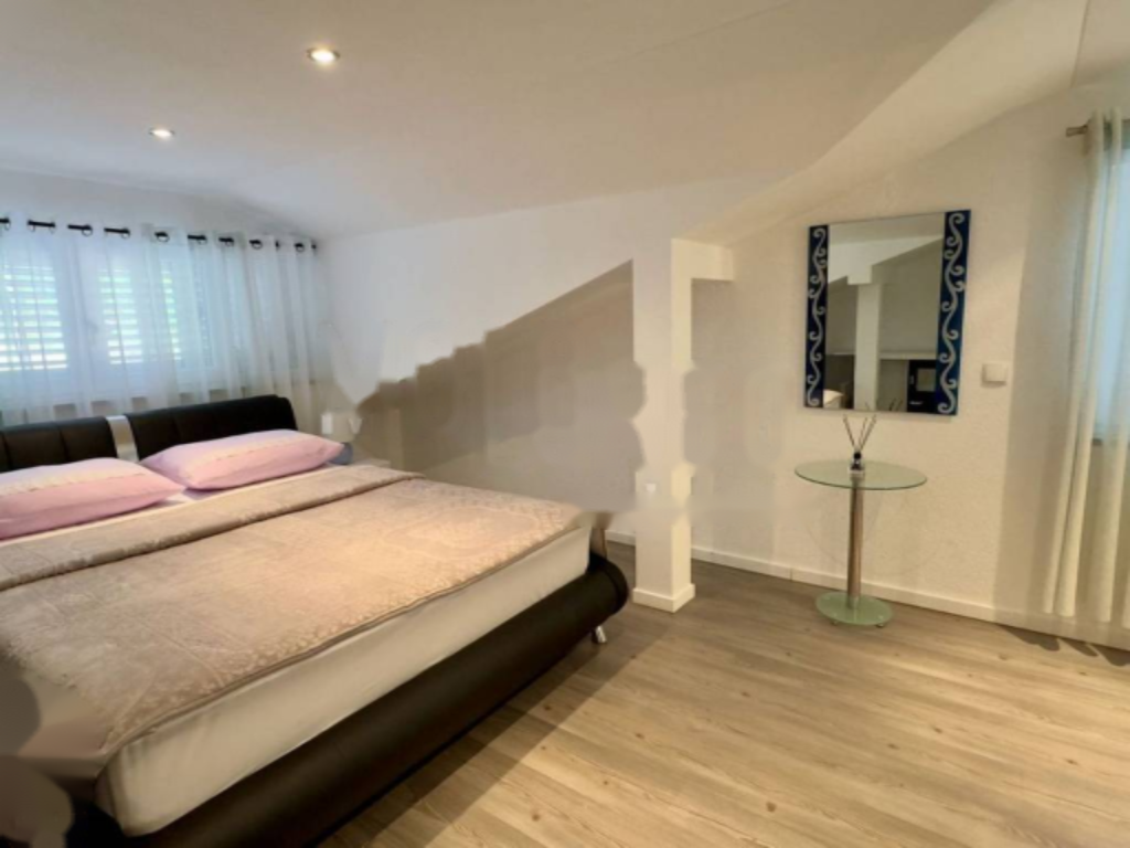 Piso en Opatija, Croacia, 85 m² - imagen 4