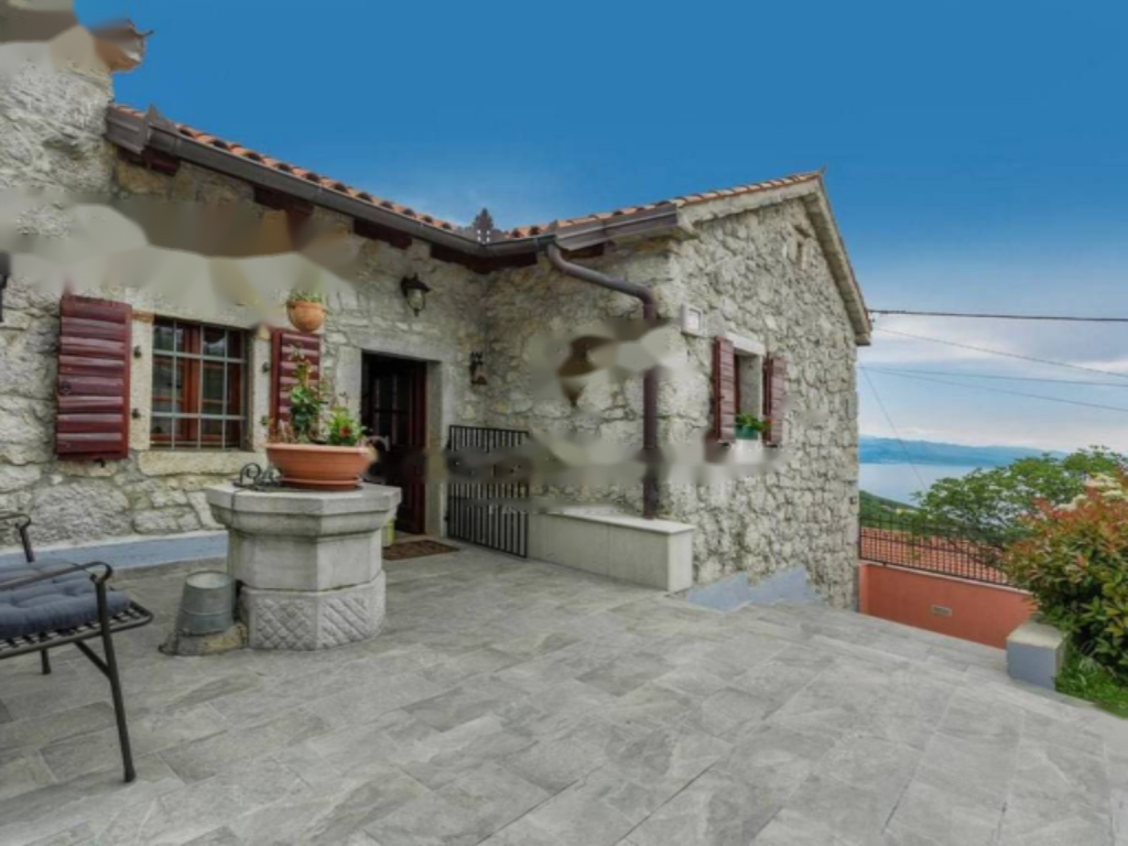 Maison à Opatija, Croatie, 200 m² - image 4