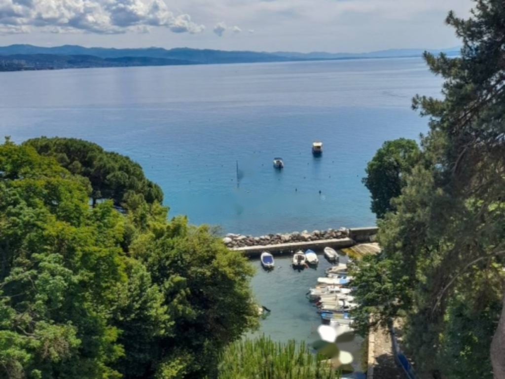 Piso en Opatija, Croacia, 70 m² - imagen 4