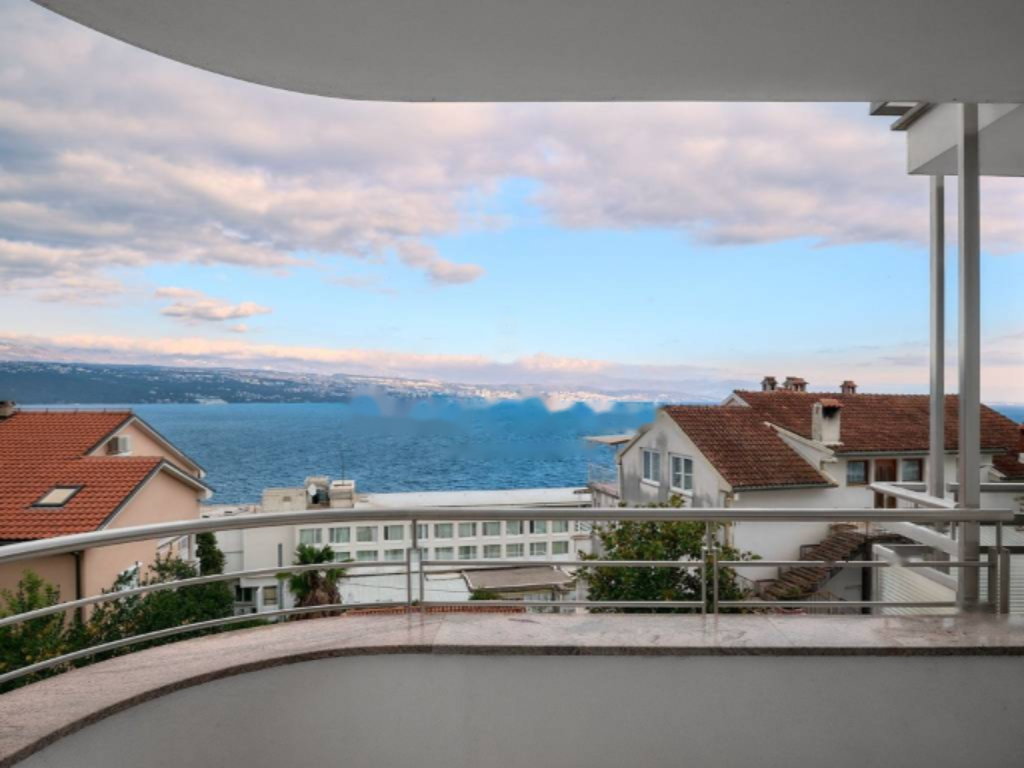 Piso en Opatija, Croacia, 94 m² - imagen 5