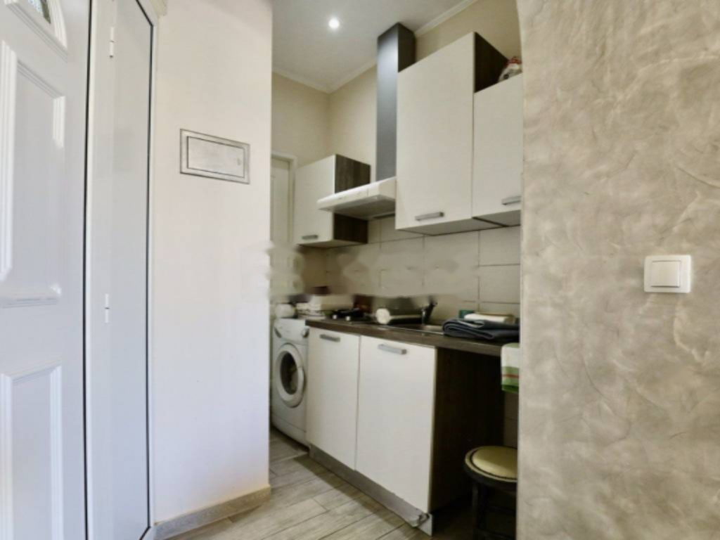 Flat in Opatija, Croatia, 24 m² - picture 5