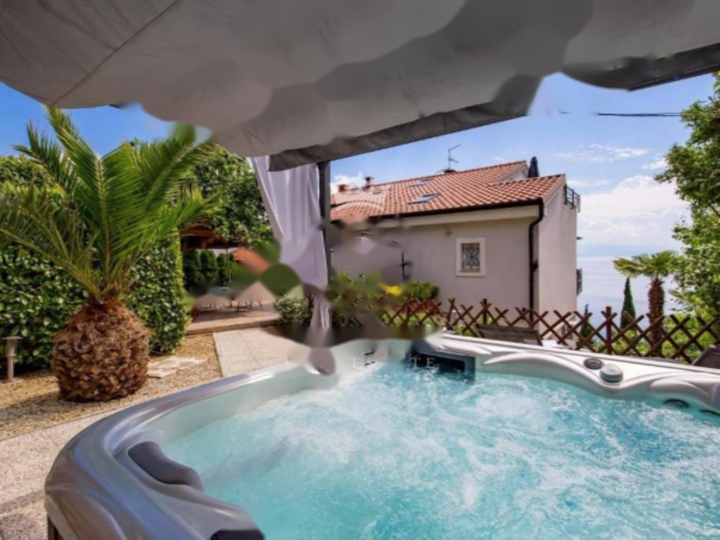 Flat in Opatija, Croatia, 220 m² - picture 6