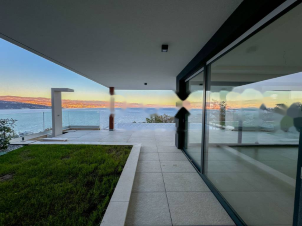 Flat in Opatija, Croatia, 295 m² - picture 6